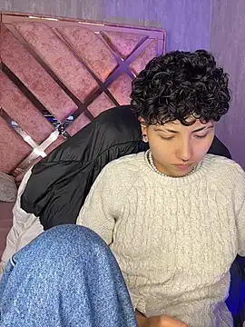 ian_mathias_ Webcam-Show
