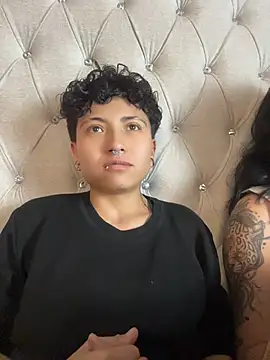 ian_mathias_'s Webcam Show