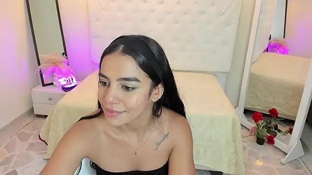 Chat +18 de kendallowens ao vivo