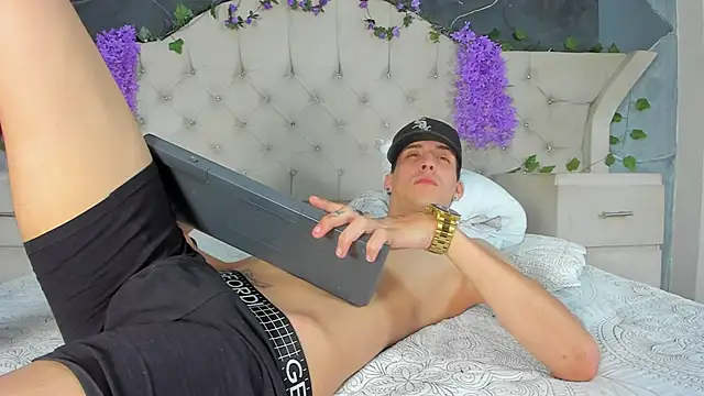 Blairee_1 Webcamshow