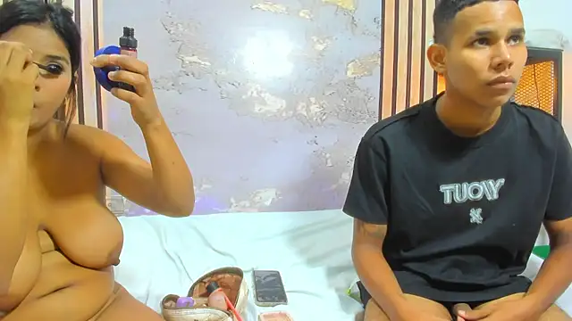 Show modela EvaAndBruno na web-kameri