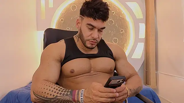 zac_levis_ Webcam-Show