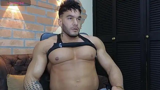 zac_levis_ Webcamshow