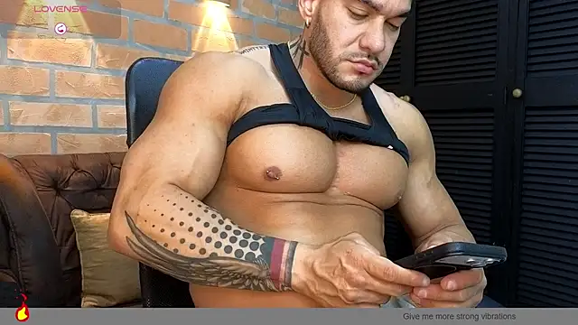 zac_levis_ Webcamshow
