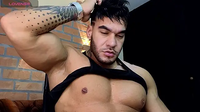 zac_levis_ webkamerás műsora