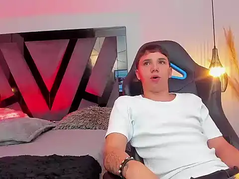 Webkamerová show andymiller5