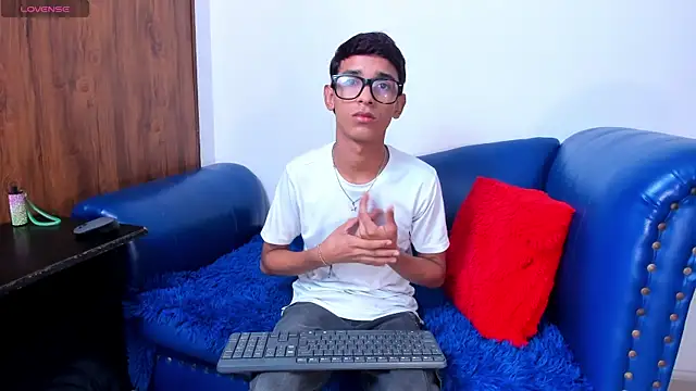 Joseph18_ Webcam-Show