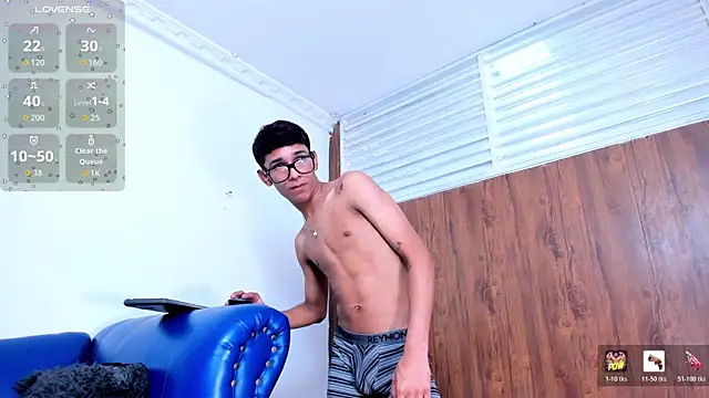 Joseph18_ Webcam-Show