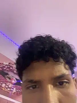 Pertunjukan Kamera Web Fabi_Granado