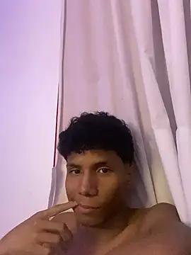 Fabi_Granado Show in webcam