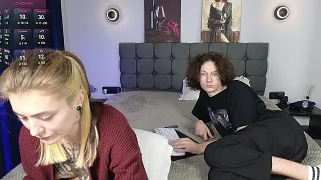 FreyaLoups Show Webcam