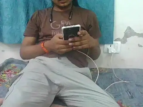 Show modela Sumit_LkO na web-kameri