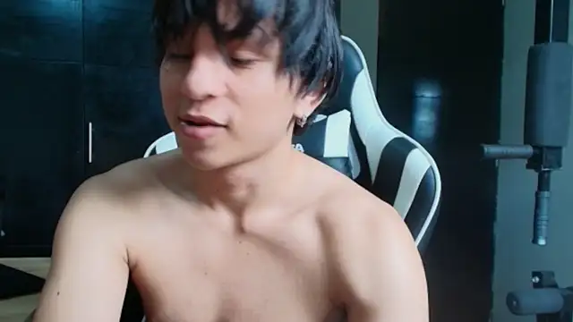 raikougame Webcam Show