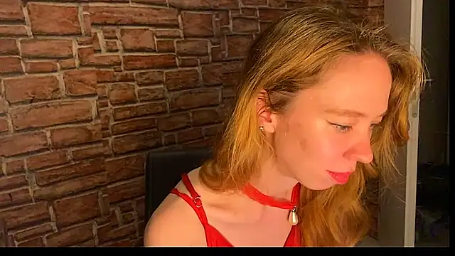 Show de ElizaStorm na webcam
