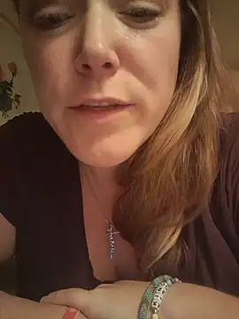 הופעת וובקאם של BettyandGold