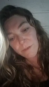 BettyandGold Show in webcam