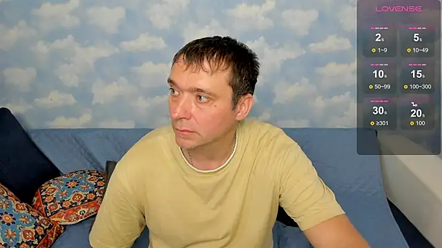 MenyCooper webcam show
