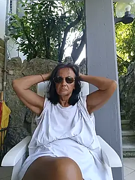 TessaYouDream – Naživo XXX chat