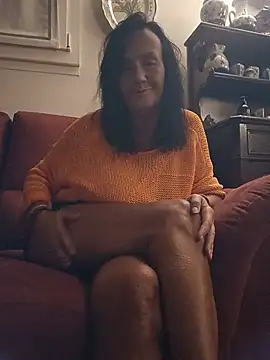 TessaYouDream Show in webcam