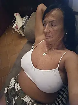 TessaYouDream – Naživo XXX chat