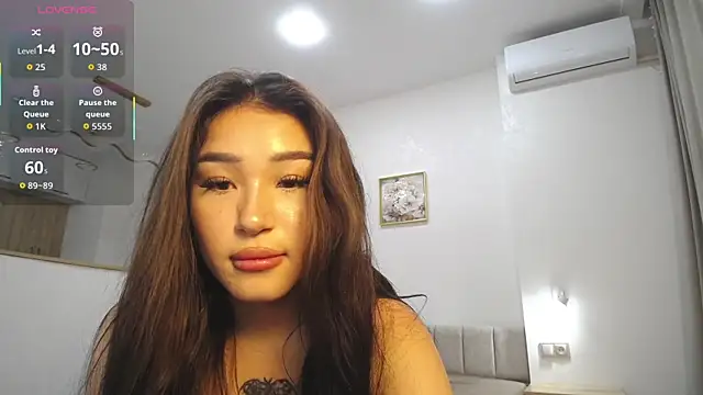 MavieLavie's Webcam Show