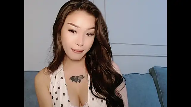 MavieLavien Live XXX chat