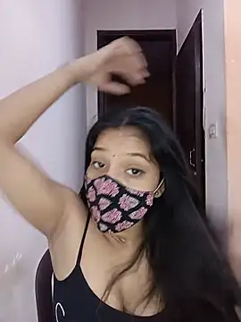 Cute_Rakhi08 Adlı Modelin Web Kamerası Şovu