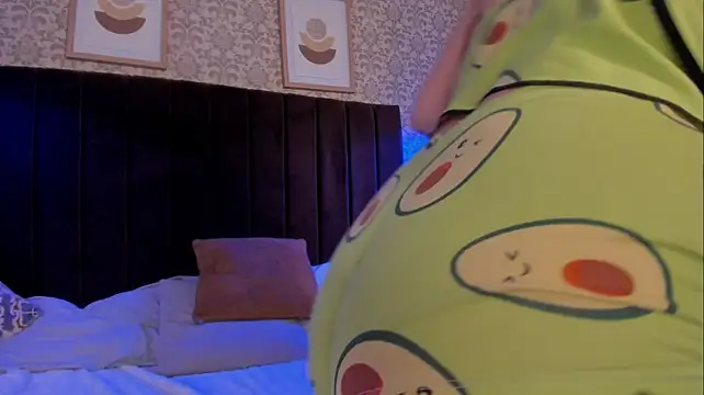 Roussy's Live XXX Chat