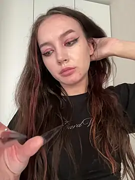 DuoBitches_ Show in webcam