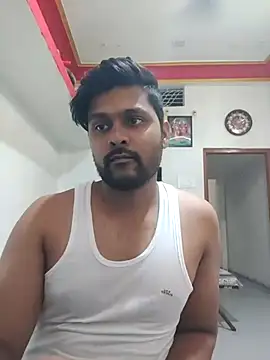 Yoursunnysuraj 网络视讯表演
