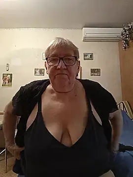 Chat +18 de Molli1408 ao vivo