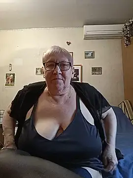 Molli1408's Live XXX Chat