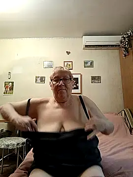 Molli1408 XXX чат на живо