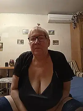 Molli1408's Live XXX Chat