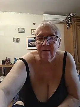 Chat XXX en directo de Molli1408
