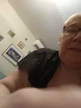Molli1408 Show Webcam