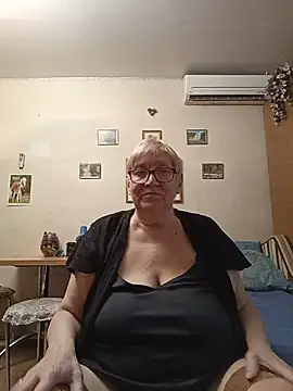 Molli1408 现场XXX聊天