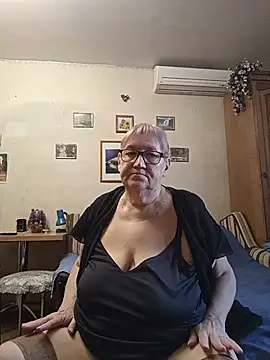 Chat +18 de Molli1408 ao vivo