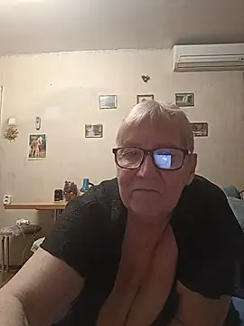 Molli1408 live XXX chat