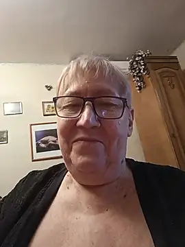 Molli1408's Live XXX Chat