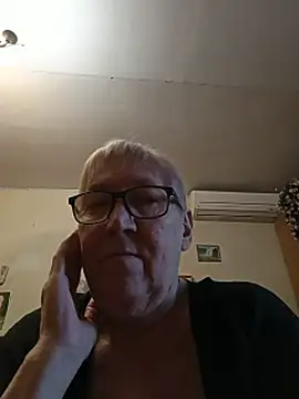 Molli1408: απευθείας συνομιλία ΧΧΧ