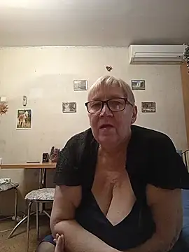 Molli1408 Chat XXX in diretta