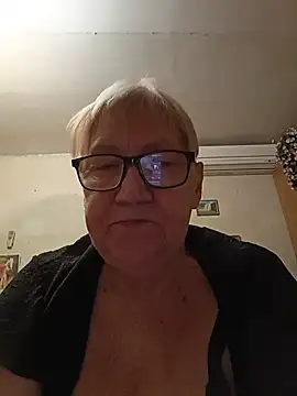 Molli1408's Live XXX Chat