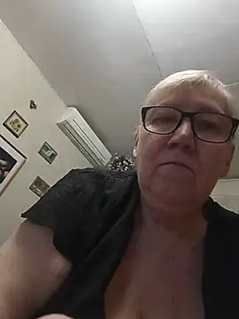 Molli1408's Live XXX Chat