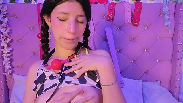 Chat XXX Live Namii__