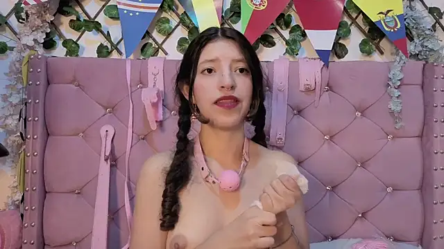 Namii__ live XXX chat