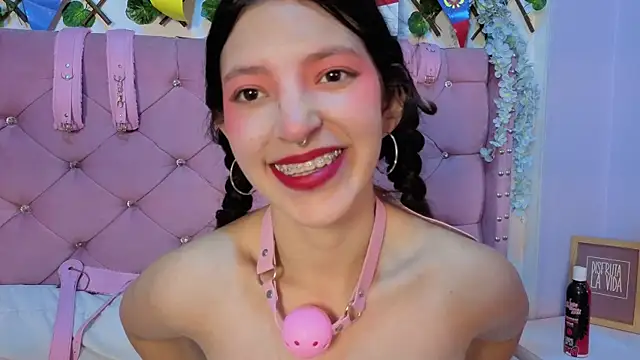 Namii__'s Live XXX Chat