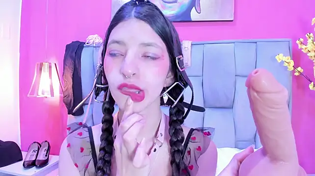 Namii__n Live XXX chat