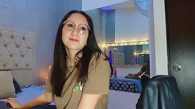 Antonella_Saa Adlı Modelin Canlı XXX Sohbeti