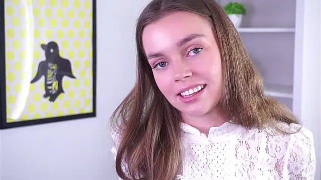 SaraStraton's Webcam Show